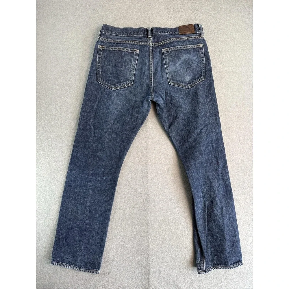 J.Crew 770 Jeans Mens 32x30 Medium Wash Blue Regular Straight Distressed Denim